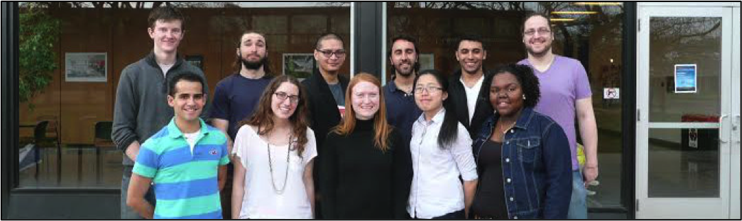 Dr. Laura Hosman (center) and the “Field Methods” team